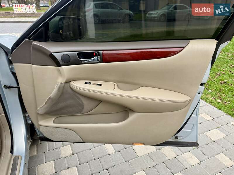Седан Lexus ES 2002 в Одессе фото 37 Седан Lexus ES 2002 в Одессе