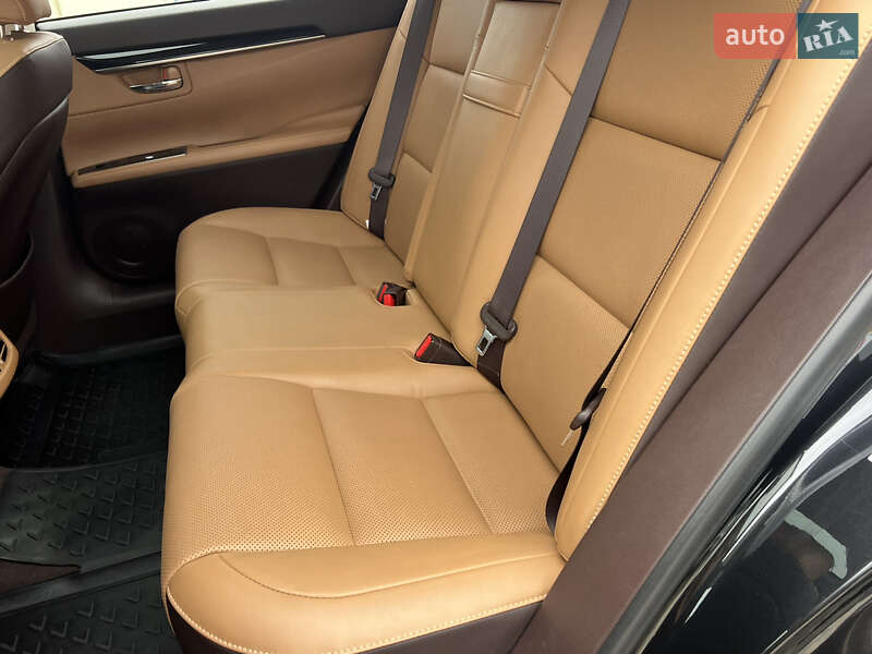 Седан Lexus ES 2017 в Дніпрі фото 39 Седан Lexus ES 2017 в Дніпрі