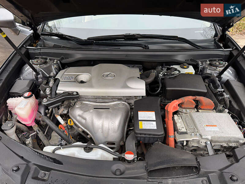 Седан Lexus ES 2015 в Одессе