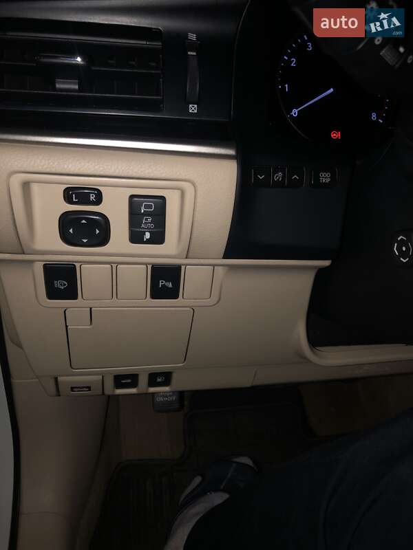 Седан Lexus ES 2013 в Одессе фото 17 Седан Lexus ES 2013 в Одессе