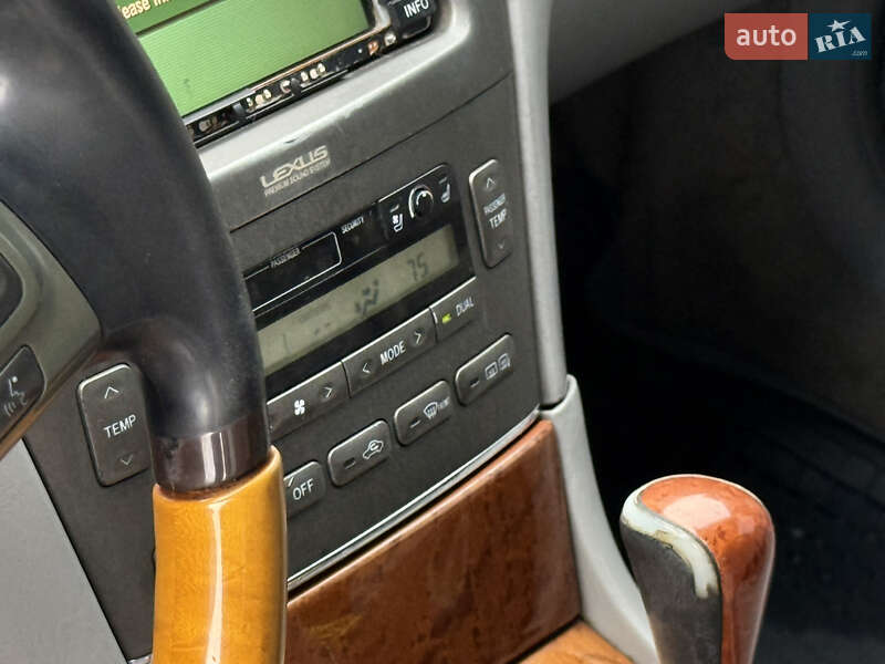 Седан Lexus ES 2004 в Тернополі