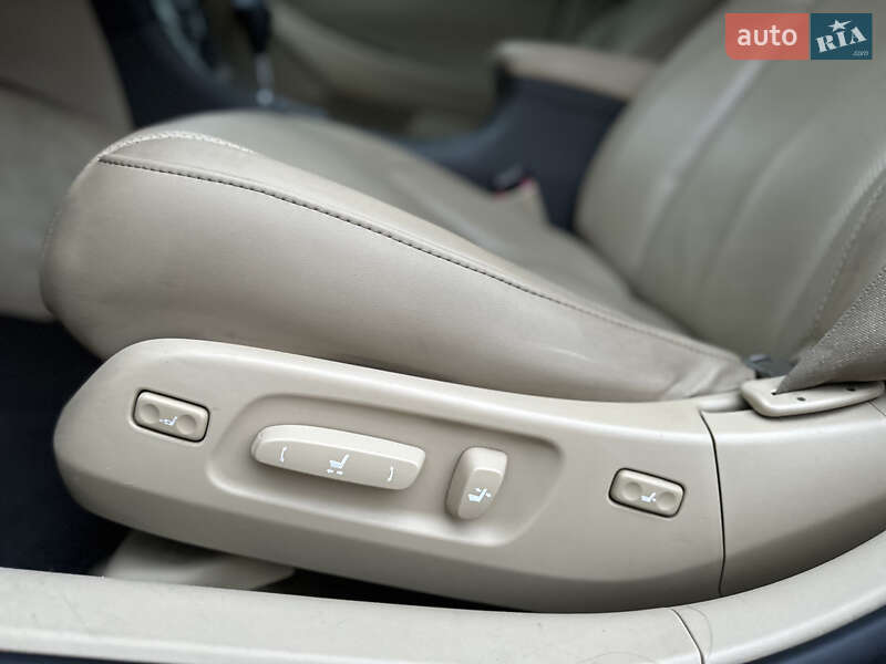 Седан Lexus ES 2007 в Умани