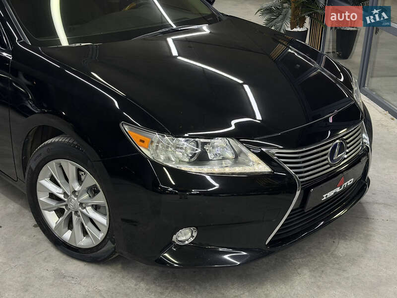 Седан Lexus ES 2015 в Одессе фото 3 Седан Lexus ES 2015 в Одессе