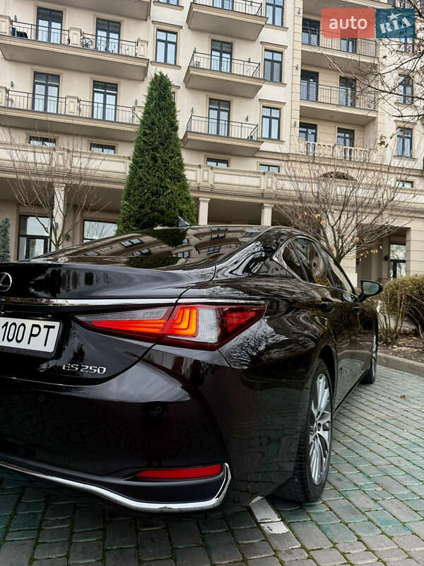 Седан Lexus ES 2020 в Одессе фото 19 Седан Lexus ES 2020 в Одессе