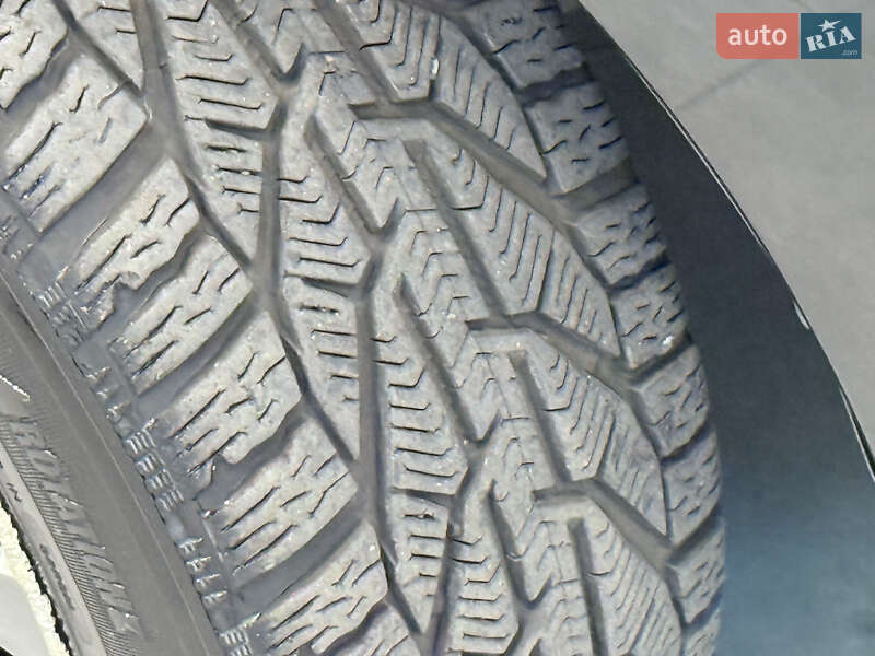 Седан Lexus ES 2016 в Одесі