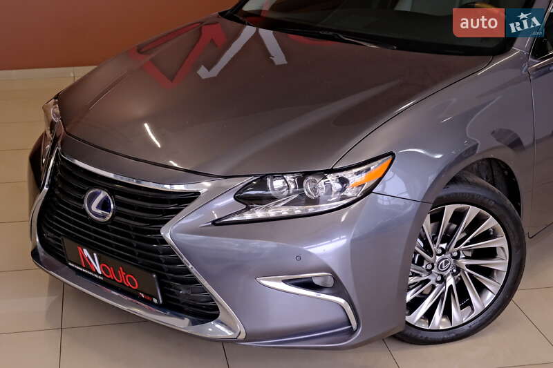Седан Lexus ES 2014 в Одессе