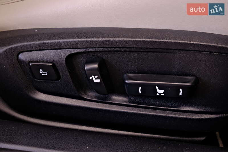 Седан Lexus ES 2014 в Одессе