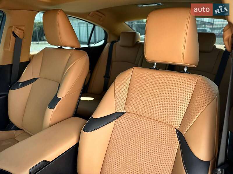Седан Lexus ES 2024 в Киеве фото 33 Седан Lexus ES 2024 в Киеве