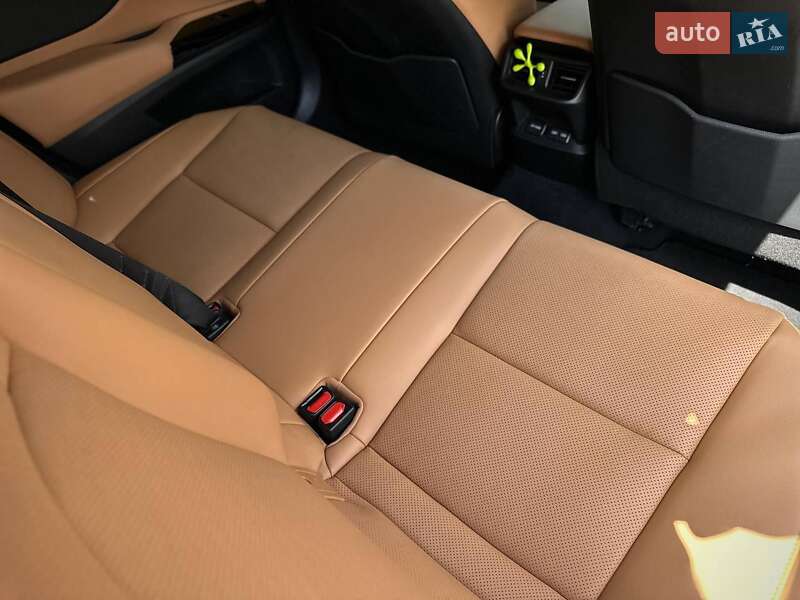 Седан Lexus ES 2024 в Киеве фото 75 Седан Lexus ES 2024 в Киеве