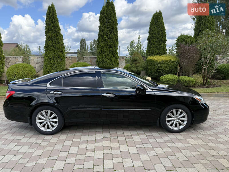 Седан Lexus ES 2008 в Сарнах