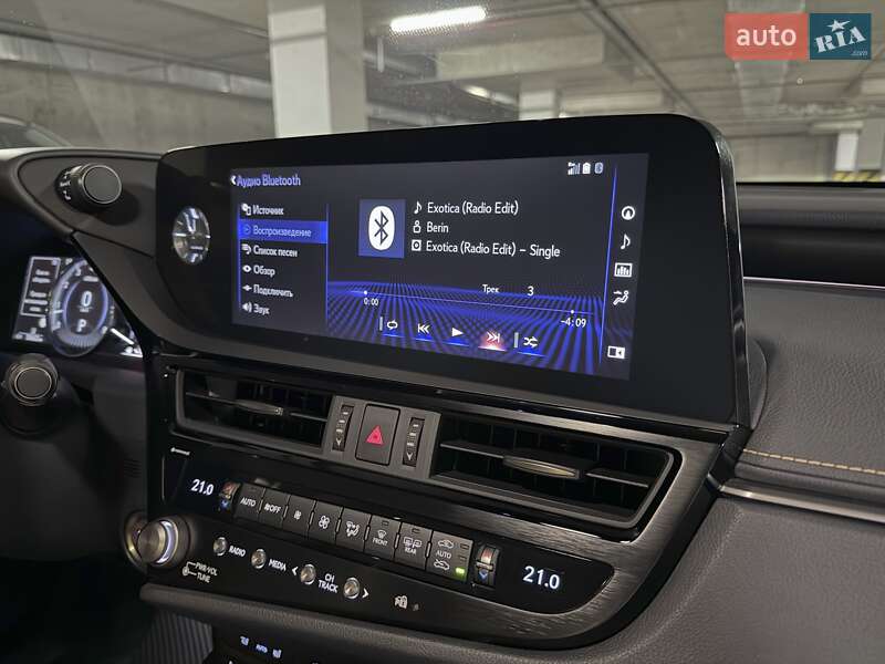 Седан Lexus ES 2022 в Днепре