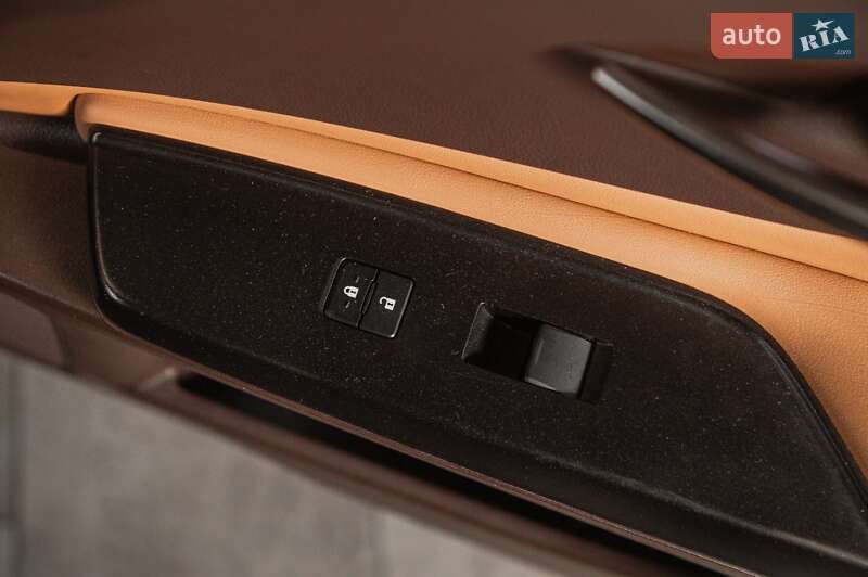 Седан Lexus ES 2019 в Одессе