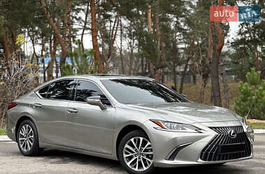 Седан Lexus ES 2022 в Києві
