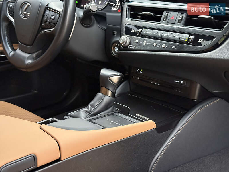 Седан Lexus ES 2021 в Миколаєві фото 46 Седан Lexus ES 2021 в Миколаєві