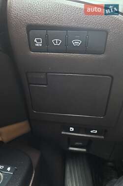 Седан Lexus ES 2018 в Ровно