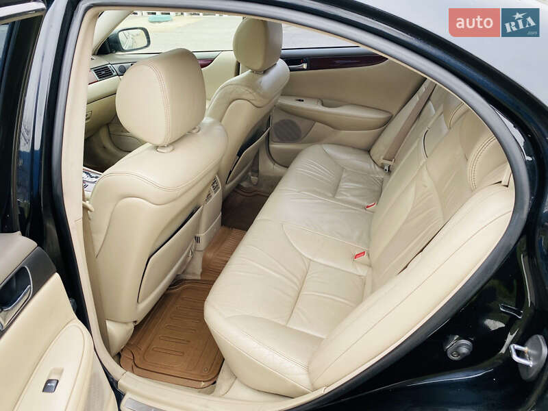 Седан Lexus ES 2003 в Харькове