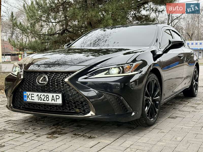 Седан Lexus ES 2023 в Днепре