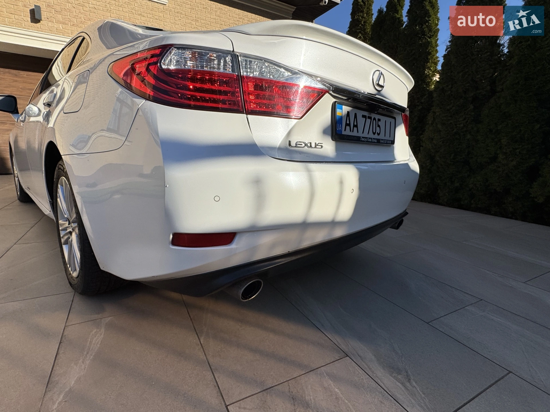 2015 Lexus ES - мініатюра 14