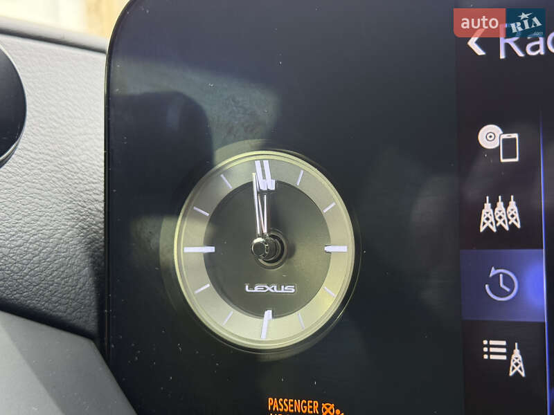 Седан Lexus ES 2022 в Киеве