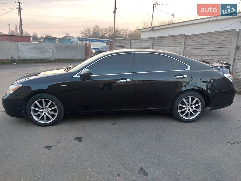 Седан Lexus ES 2008 в Виннице