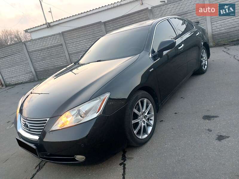 Седан Lexus ES 2008 в Виннице
