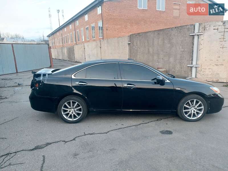 Седан Lexus ES 2008 в Виннице