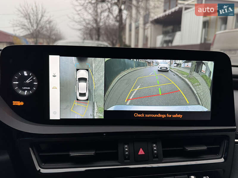 Седан Lexus ES 2023 в Белой Церкви