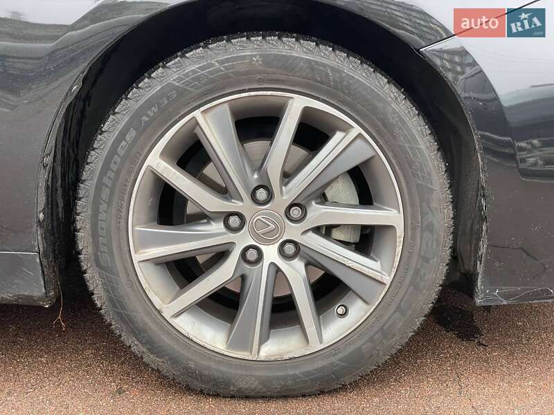 Седан Lexus ES 2016 в Киеве фото 16 Седан Lexus ES 2016 в Киеве