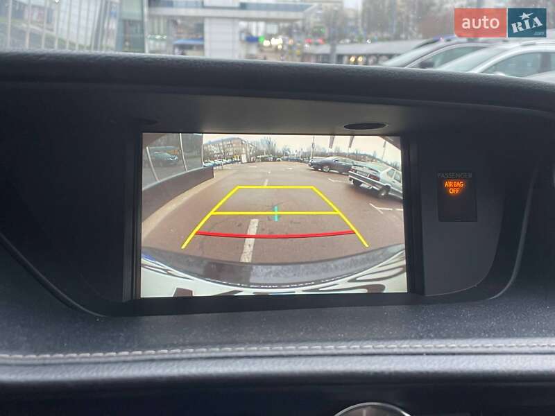 Седан Lexus ES 2016 в Киеве фото 22 Седан Lexus ES 2016 в Киеве