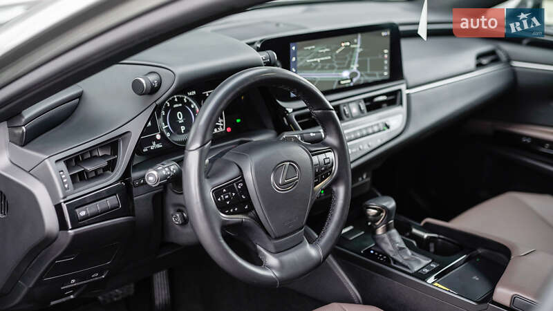 Седан Lexus ES 2023 в Львові фото 14 Седан Lexus ES 2023 в Львові