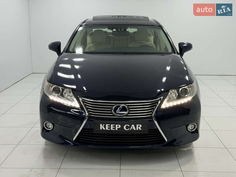 Седан Lexus ES 2015 в Одессе