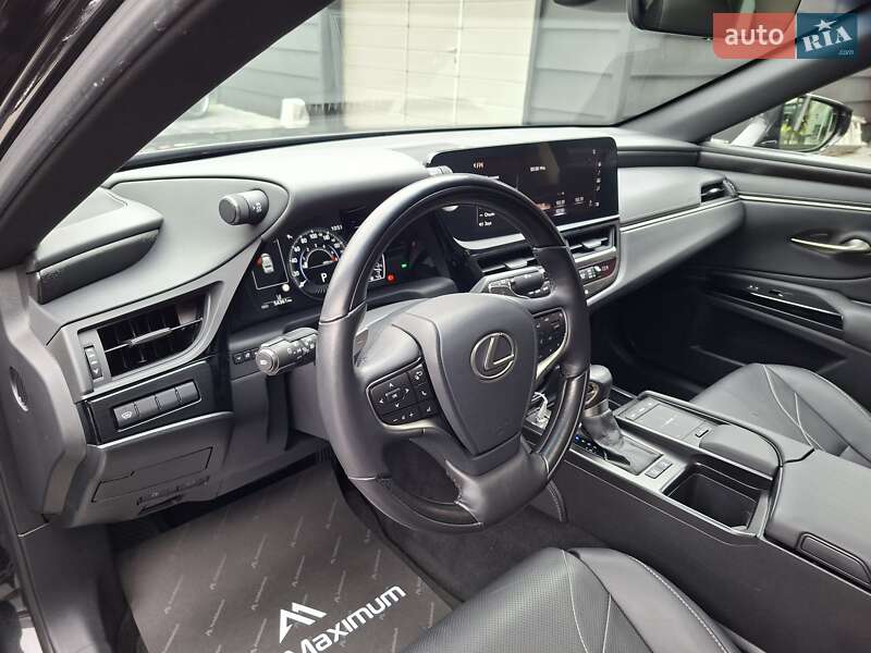 Седан Lexus ES 2022 в Одессе