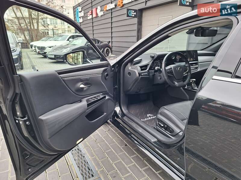 Седан Lexus ES 2022 в Одессе