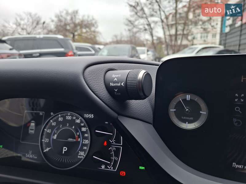 Седан Lexus ES 2022 в Одессе