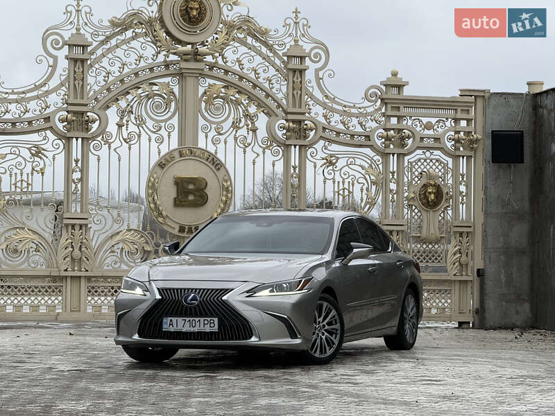 Седан Lexus ES 2020 в Киеве фото 3 Седан Lexus ES 2020 в Киеве