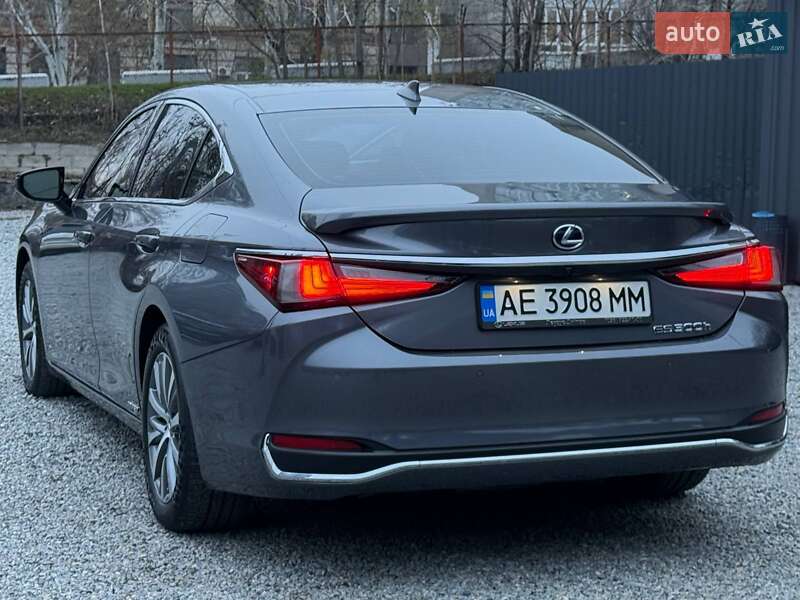 Седан Lexus ES 2020 в Днепре