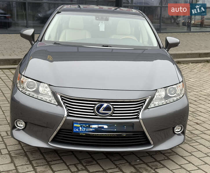 Седан Lexus ES 2014 в Ивано-Франковске фото 3 Седан Lexus ES 2014 в Ивано-Франковске