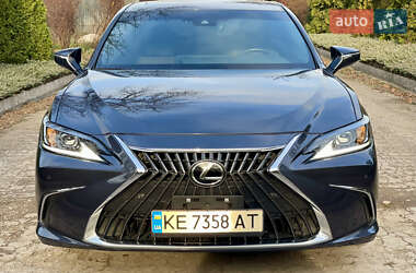 Седан Lexus ES 2022 в Каменском