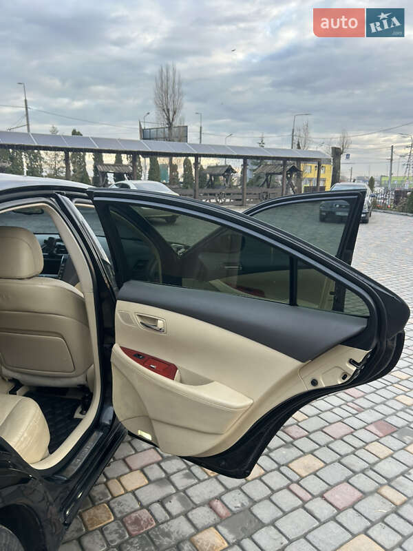 Седан Lexus ES 2008 в Тернополе