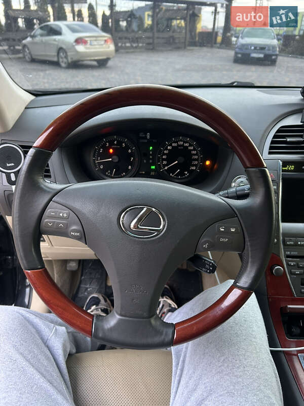 Седан Lexus ES 2008 в Тернополе
