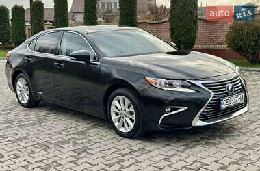 Седан Lexus ES 2013 в Черновцах
