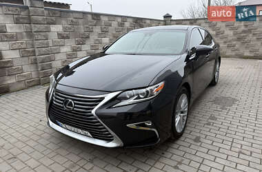 Седан Lexus ES 2016 в Луцьку