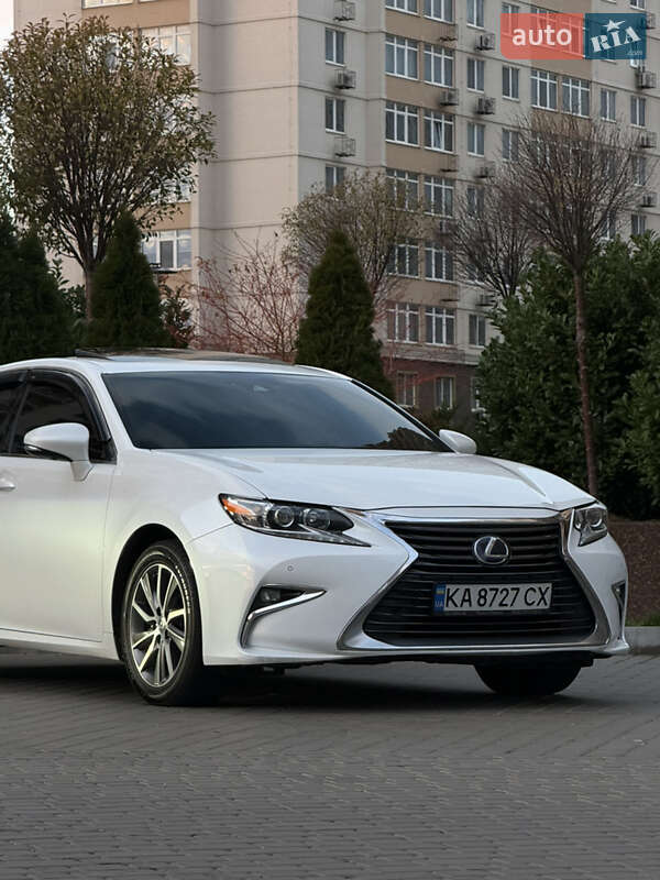 Седан Lexus ES 2016 в Одессе