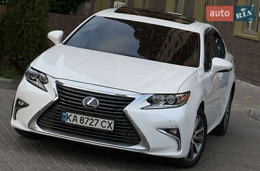 Седан Lexus ES 2016 в Одесі