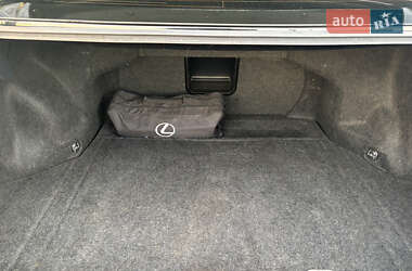 Седан Lexus ES 2017 в Городке