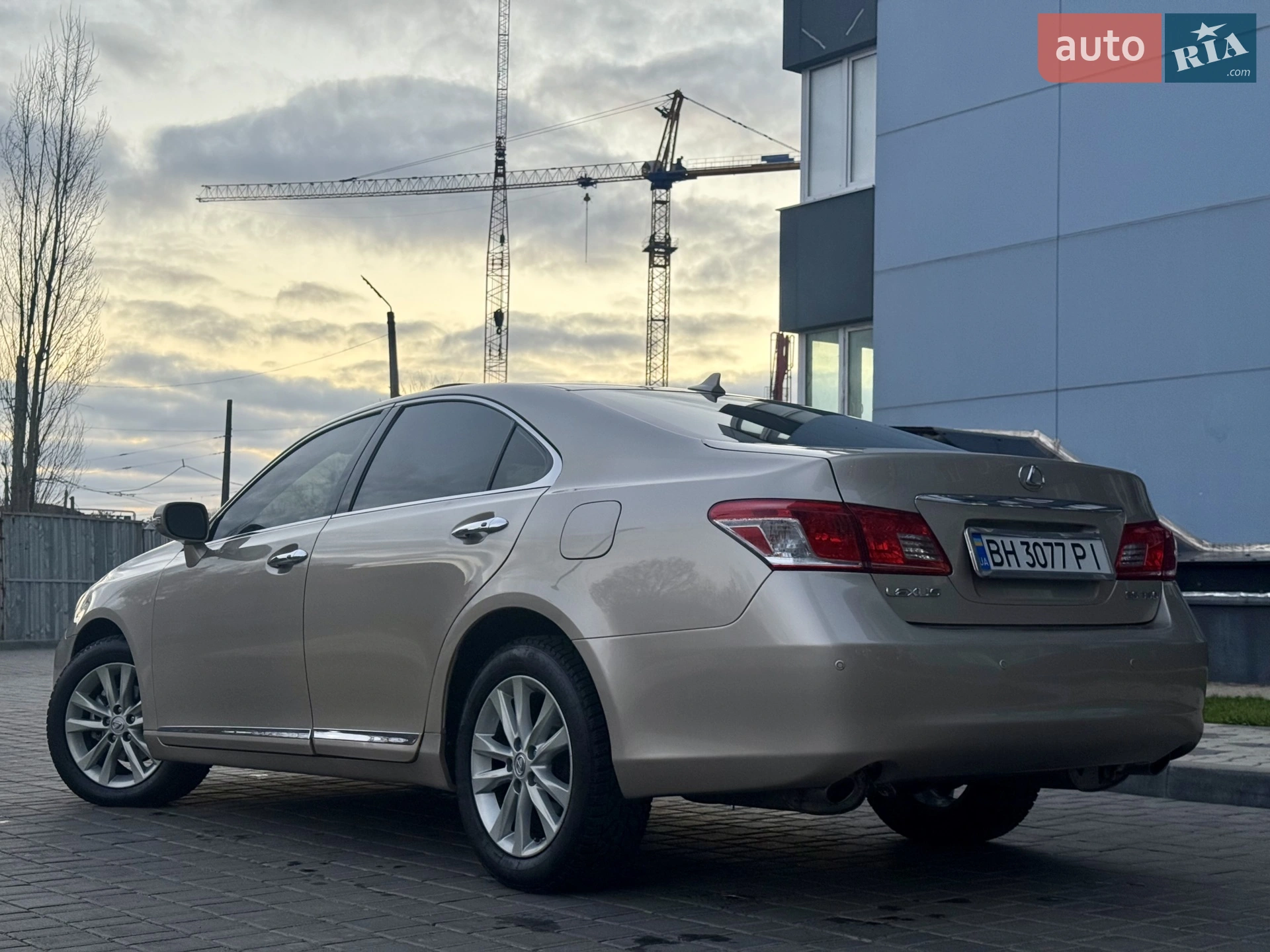 2010 Lexus ES - мініатюра 30