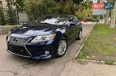 Седан Lexus ES 2015 в Одессе