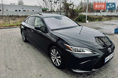 Седан Lexus ES 2019 в Одессе