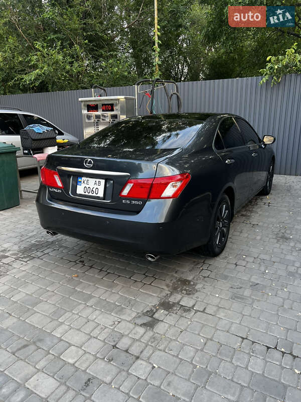 Седан Lexus ES 2008 в Кривом Роге