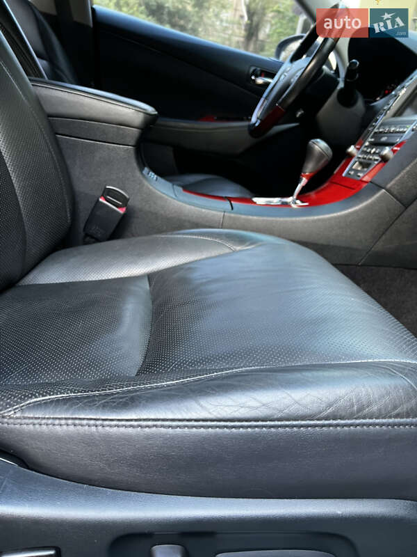 Седан Lexus ES 2008 в Кривом Роге